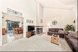 42515 Carriage Way, Lancaster CA 93536