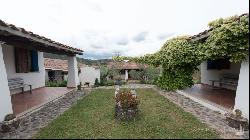 Estate with olive grove and country house in class A1, Galtelli, Nuoro