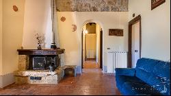 Country House La Via dei Cipressi with land, Pienza, Siena - Tuscany