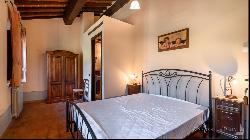 Country House La Via dei Cipressi with land, Pienza, Siena - Tuscany