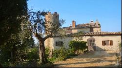 The Lake Castle, Tuoro, Perugia - Umbria