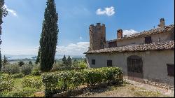 The Lake Castle, Tuoro, Perugia - Umbria