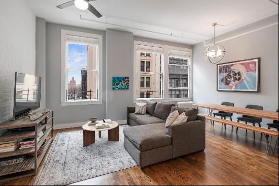 <p>Welcome home to Unit 5A at 718 Broadway! A dazzling, renovated loft-style apartment wit