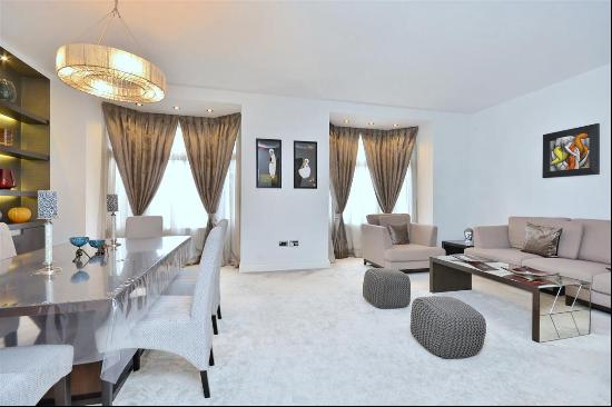 A three bedroom apartment in a portered period building available in St John's Wood, NW8