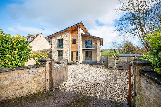 A stunning contemporary Cotswold home located within easy reach of local amenities and loo