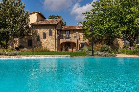 Restored villa with heated pool and tennis court