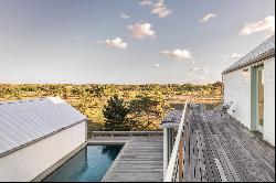 Stelle Lomont Designed Amagansett Beach House with Reserve Views