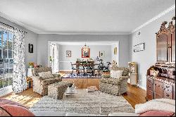 Charming One-Level Brick Home in Ardsley Park