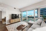 4471 DEAN MARTIN Drive