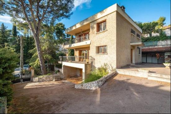 VILLA/HOUSE CASSIS