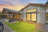 104 Oakpark Dr