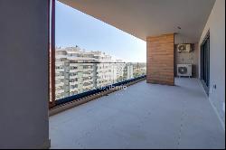 Stunning Penthouse Overlooking Ria Formosa Views