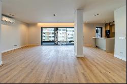 Stunning Penthouse Overlooking Ria Formosa Views