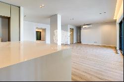 Stunning Penthouse Overlooking Ria Formosa Views