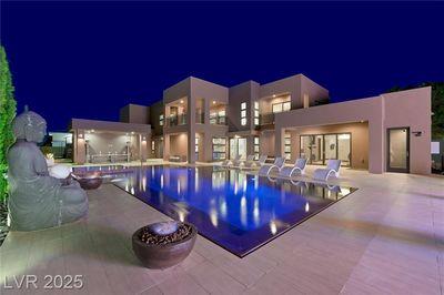 3740 Caesars Circle