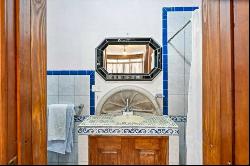 27 W C. San Pedro St., San Miguel de Allende, MEXICO