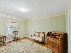 195 -22 Mclaughlin Avenu, Glendale, NY, 11423, USA