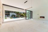 Luxury Villa 