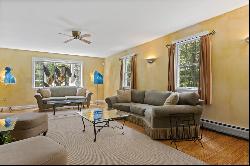 7 Upper Meadow Lane, Oak Bluffs, MA, 02557, USA