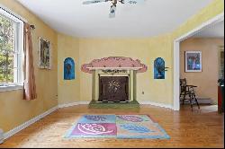 7 Upper Meadow Lane, Oak Bluffs, MA, 02557, USA