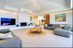 Detached Villa with Panoramic Sea Views