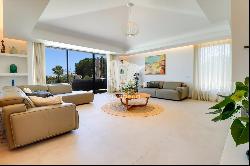 Detached Villa with Panoramic Sea Views