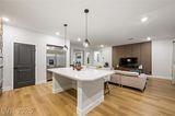 7085 Sunland Hills Avenue 