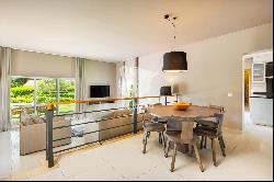 Luxury Algarve Retreat with Heated Saltwater Pool