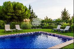 Luxury Algarve Retreat with Heated Saltwater Pool