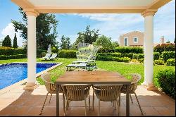 Luxury Algarve Retreat with Heated Saltwater Pool