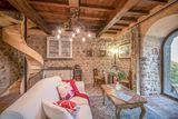 Medieval property near Cortona with Panoramic Views