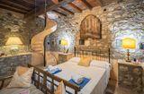Medieval property near Cortona with Panoramic Views