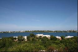 Old Quarry & North Farm: Magnificent Large Acreage & Panoramic Water Views