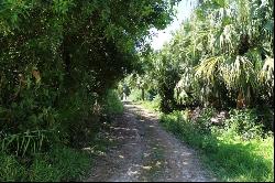 Old Quarry & North Farm: Magnificent Large Acreage & Panoramic Water Views