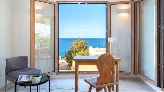 Bright newly renovated villa with sea views in Bunyola, Banyalbufar 07191