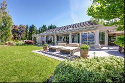 4458A Lakeland Road, Kelowna, BC, CANADA