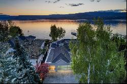 4458A Lakeland Road, Kelowna, BC, CANADA