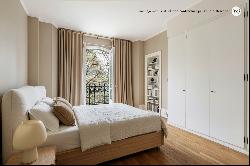 Paris 7th District  -  A magnificent apartment commanding an exceptional view