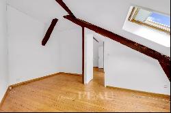 Versailles Notre Dame – A 6-bed family apartment