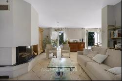 Sale - House Le Chesnay-Rocquencourt