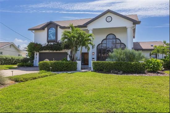 3901 13TH Way NE, #None, St Petersburg, FL, 33703, USA