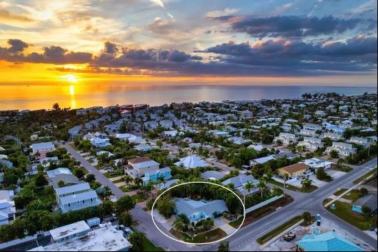 314 61ST Street, #None, Holmes Beach, FL, 34217, USA