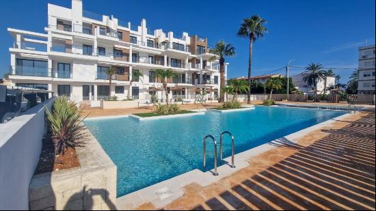 Two Bedroom Apartment in Denia - Urbanisation with Swimming Pool, Dénia 03700