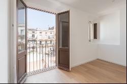 BRAND NEW DESIGN FLAT IN A REFURBISHED HISTORIC ESTATE, Barcelona 08002