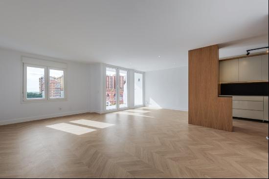 Apartment for sale in Málaga, Málaga, La Malagueta, Málaga 29016