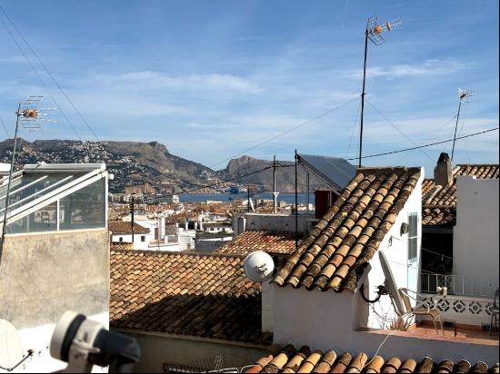 Charming Townhouse in El Casco Antiguo de Altea – A Unique Medit, Altea 03590