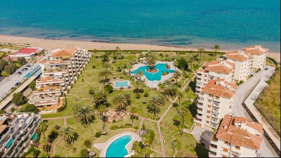 Front line beach in Dénia - Terrace with sea views and urbanisat, Dénia 03700