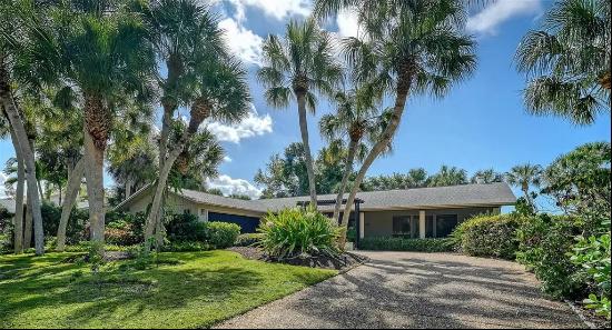 5345 Siesta Court, Sarasota, FL, 34242, USA