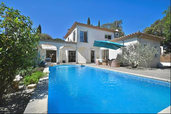 Recently built villa (2007), elegantly renovated