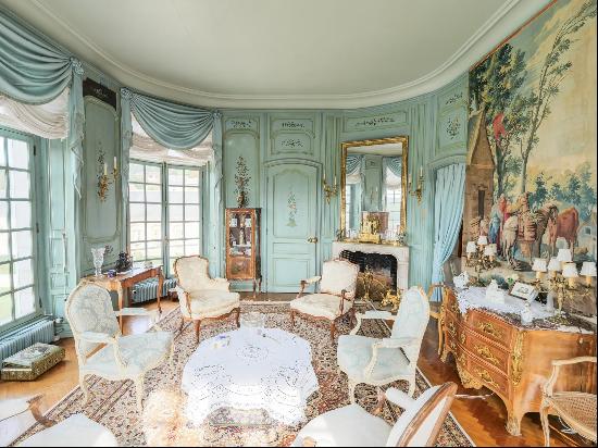 Fairy Like 18th Century Château In Perfect Condition, In A Regional Natural Park 1 H 40 From Paris - 326